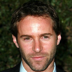 Alessandro Nivola - Bio, Facts, Family | Famous Birthdays
