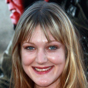 Azura Skye - Bio, Facts, Family | Famous Birthdays