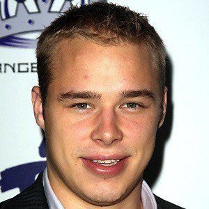 Dustin Brown - Bio, Facts, Family | Famous Birthdays