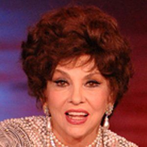 Gina Lollobrigida - Bio, Facts, Family | Famous Birthdays
