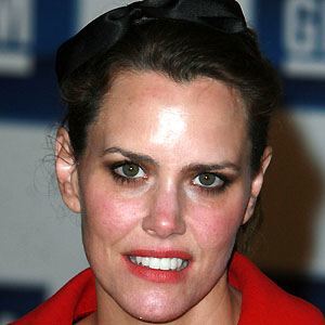 actress skye dear eleanor ione skye bio facts family famous birthdays actress skye dear eleanor ione skye bio facts family famous birthdays