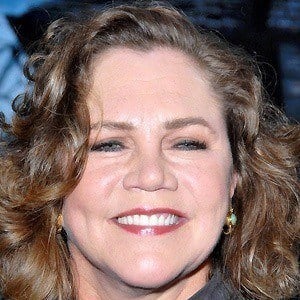 Kathleen Turner - Bio, Facts, Family | Famous Birthdays