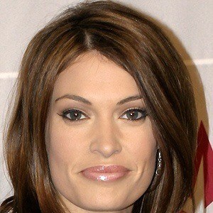 How tall is Kimberly Guilfoyle?