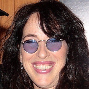Maggie Wheeler - Bio, Facts, Family | Famous Birthdays