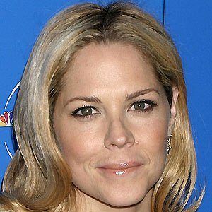 Mary McCormack - Bio, Facts, Family | Famous Birthdays