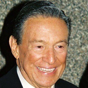 Mike Wallace (Journalist) - Bio, Facts, Family | Famous Birthdays