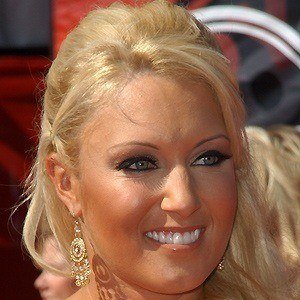 Natalie Gulbis - Bio, Facts, Family | Famous Birthdays