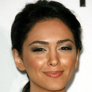 Nazanin Boniadi - Bio, Facts, Family | Famous Birthdays