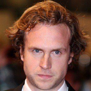Rafe Spall - Bio, Facts, Family | Famous Birthdays