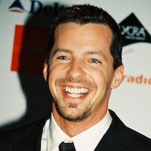 Sean Hayes - Bio, Facts, Family | Famous Birthdays
