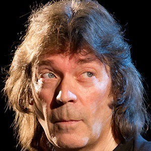Steve Hackett - Bio, Facts, Family | Famous Birthdays