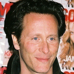 Steven Weber - Bio, Facts, Family | Famous Birthdays