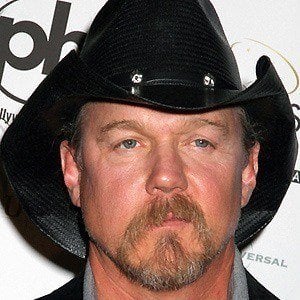 Trace Adkins - Bio, Facts, Family | Famous Birthdays