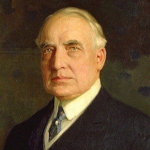 What are some facts about the childhood of Warren G. Harding?