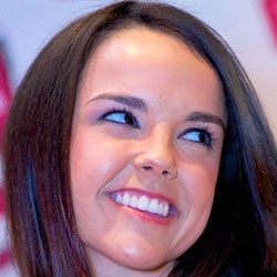 Dillion Harper - Bio, Facts, Family | Famous Birthdays