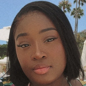 Shayné Abram Profile Picture