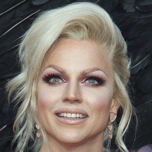 Courtney Act Profile Picture