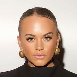 Naomi Jane Adams Profile Picture