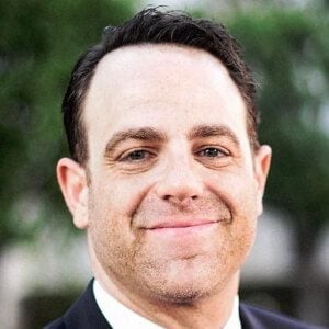 Paul Adelstein Profile Picture