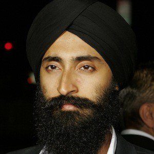 Waris Ahluwalia - Wikipedia