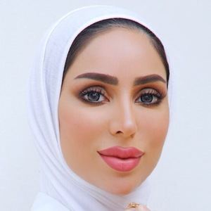 Fatema Al Awadhi Headshot 