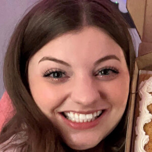 alli_bugg Profile Picture
