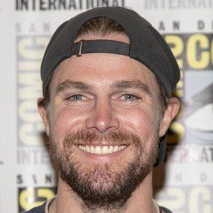 Stephen Amell Profile Picture