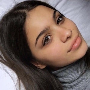 Yasmin Amneeria Profile Picture