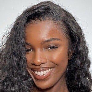 Leomie Anderson Profile Picture