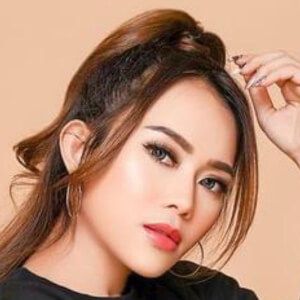 Anne Ardina Profile Picture