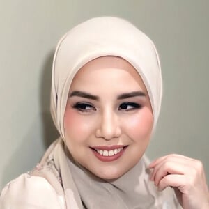 Tya Ariestya Profile Picture