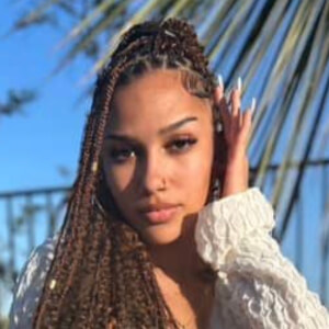 ashnokaashh Profile Picture