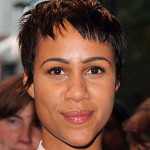 Zawe Ashton Profile Picture