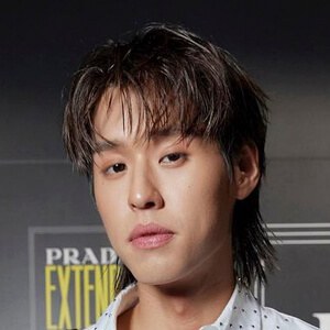 Putthipong Assaratanakul Profile Picture