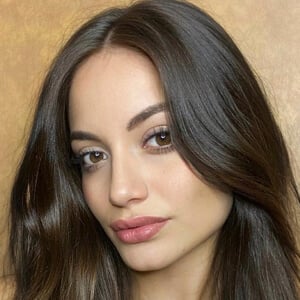 Camila Auz Profile Picture