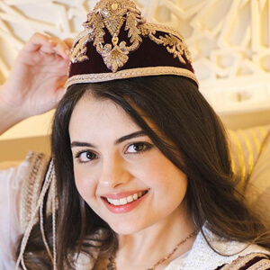 Yasmeen Ayari Profile Picture