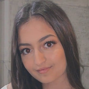 Angelina Balis Profile Picture. trending. popular. 
