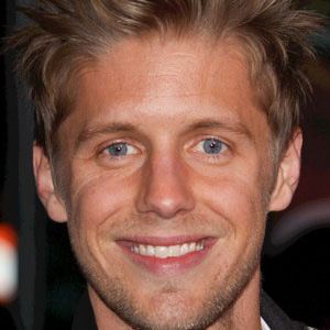 Matt Barr Profile Picture