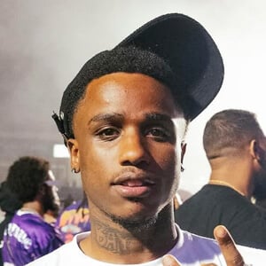baybayent Profile Picture