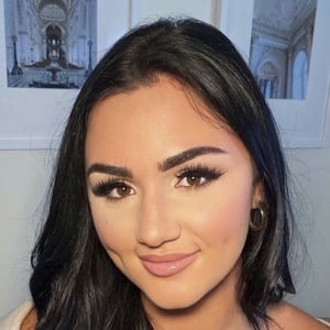 Sarah Bella Profile Picture