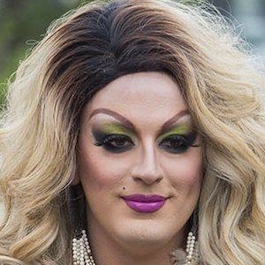 Belle race sasha drag Sasha Belle