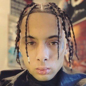 Kam Bennett - Age, Family, Bio | Famous Birthdays