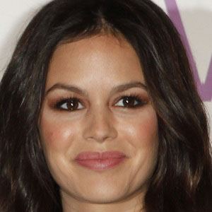 Rachel Bilson Profile Picture