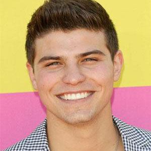 Luke Bilyk Profile Picture