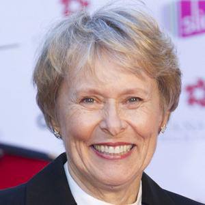 Roberta Bondar Profile Picture