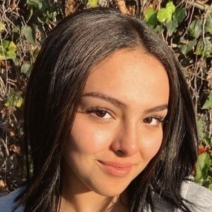 Renata Bondoni Profile Picture