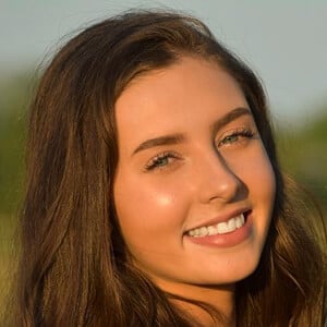 Mia Breaker Profile Picture