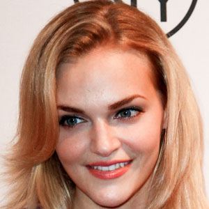 Madeline Brewer Profile Picture