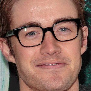 Robert Buckley Profile Picture