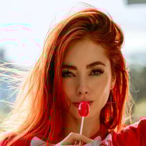 Nelly Burguette Profile Picture
